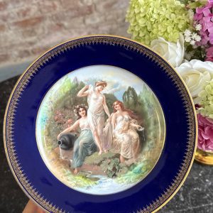 tumši zils porcelāna šķīvis, vidēji maza izmēra (7199)